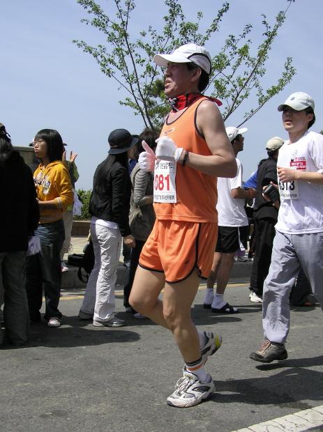 제6차 부산마라톤대회 참가 