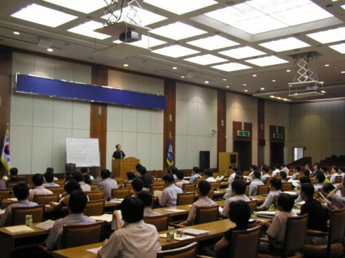 단체교섭에 대한 대의원 및 운영위..