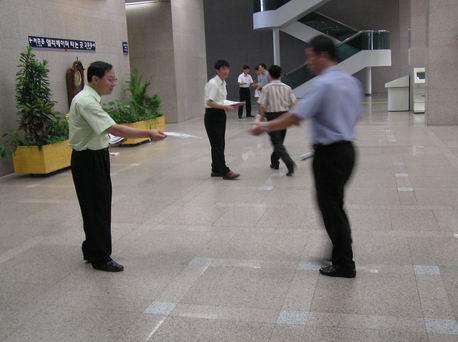 아침선전전]-총액인건비제철회 부산..